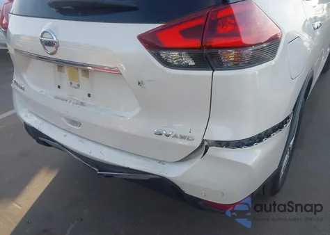 2019 Nissan Rogue Sv z USA, uszkodzony, nr VIN JN8AT2MV3KW400698